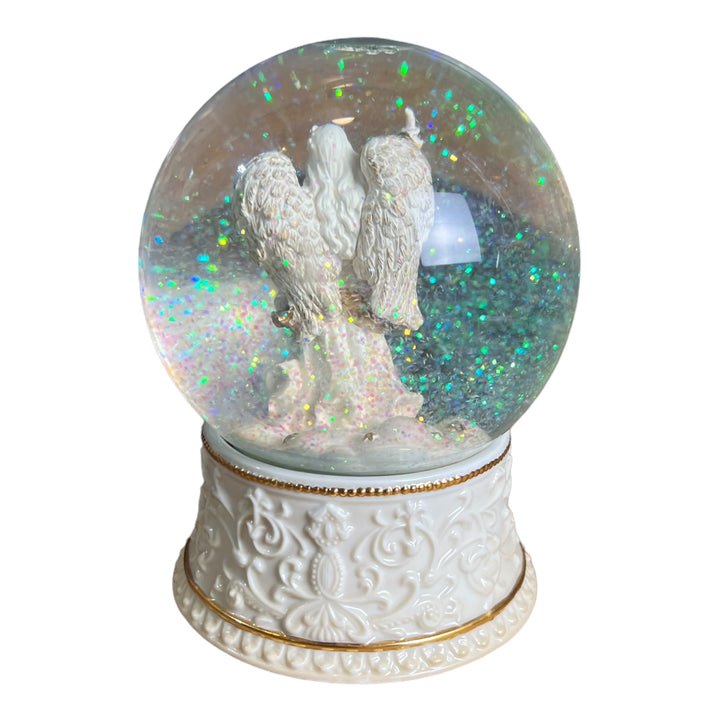 Angel Snowglobe