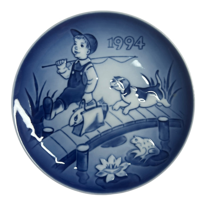 Bing & Grondahl Children's Day Plate - 1994 The Little Fisherman