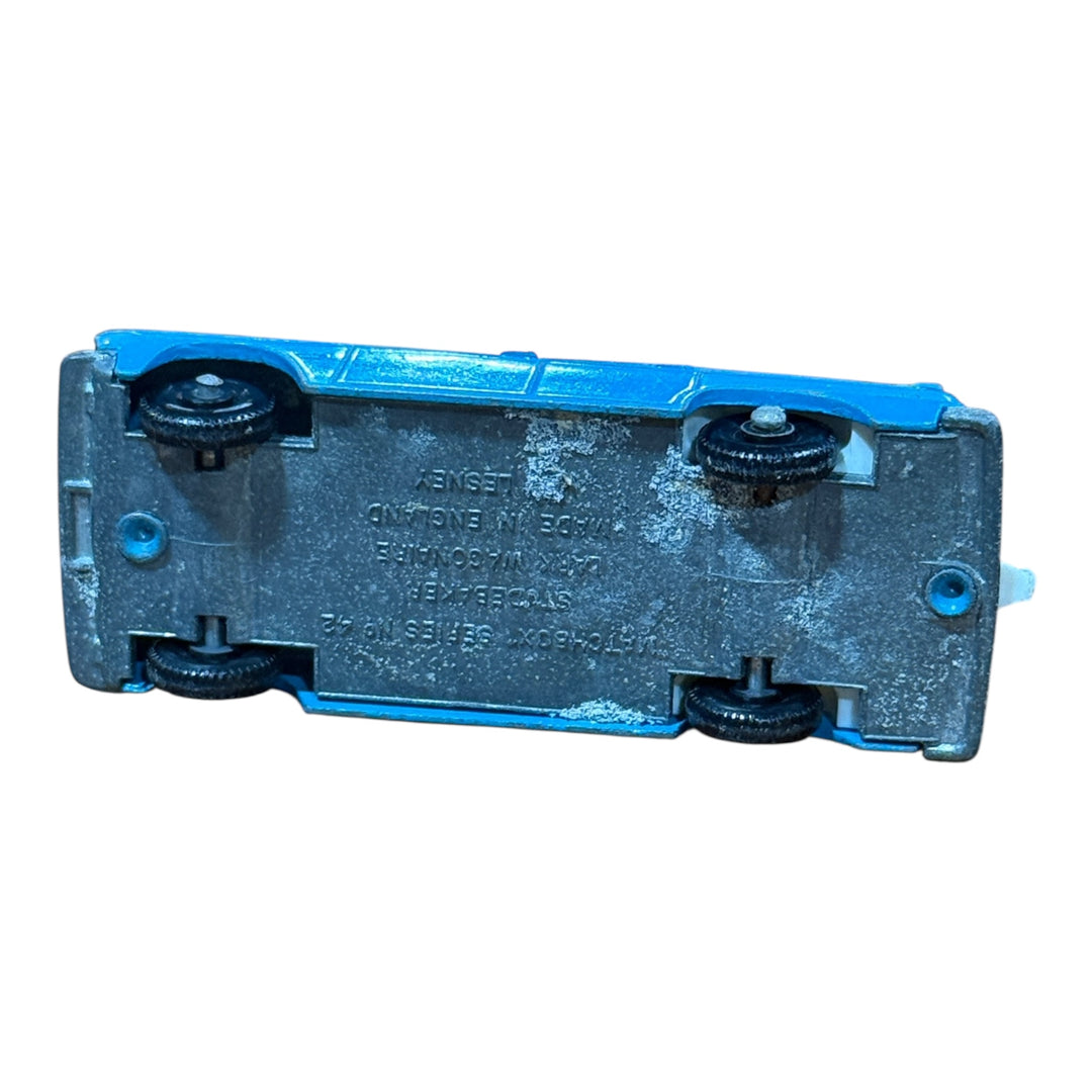 Matchbox Vintage #42 Studebaker Lark Wagonaire 1965 by Lesney in England