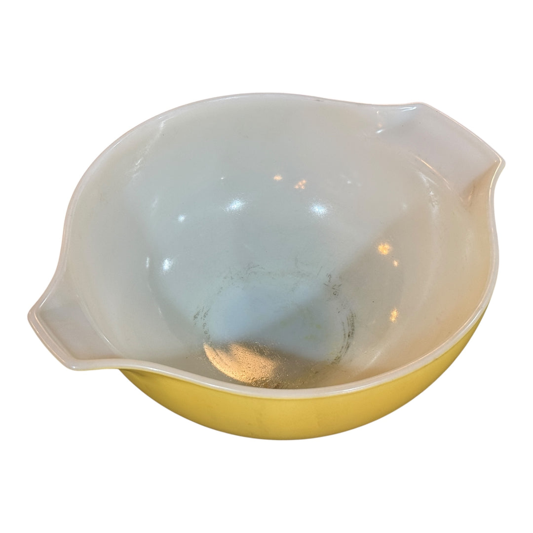 Vintage Pyrex Bright Yellow Cinderella Mixing Serving #443