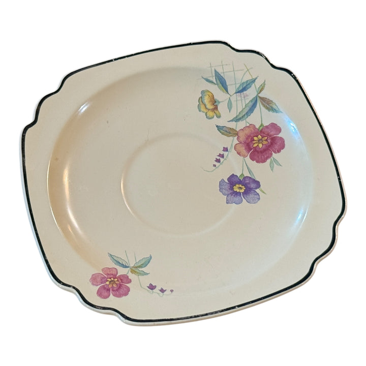 Homer Laughlin Ohio Century Wells Pattern Tea Cup and Saucer