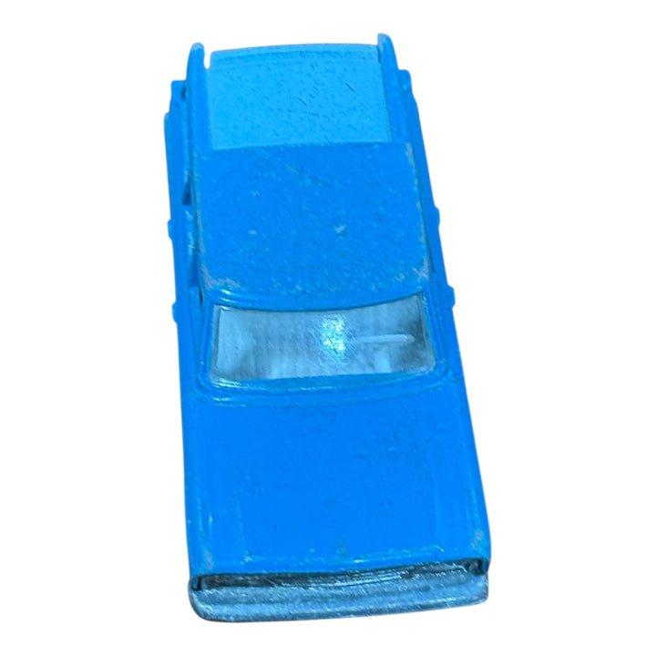 Matchbox Vintage #42 Studebaker Lark Wagonaire 1965 by Lesney in England