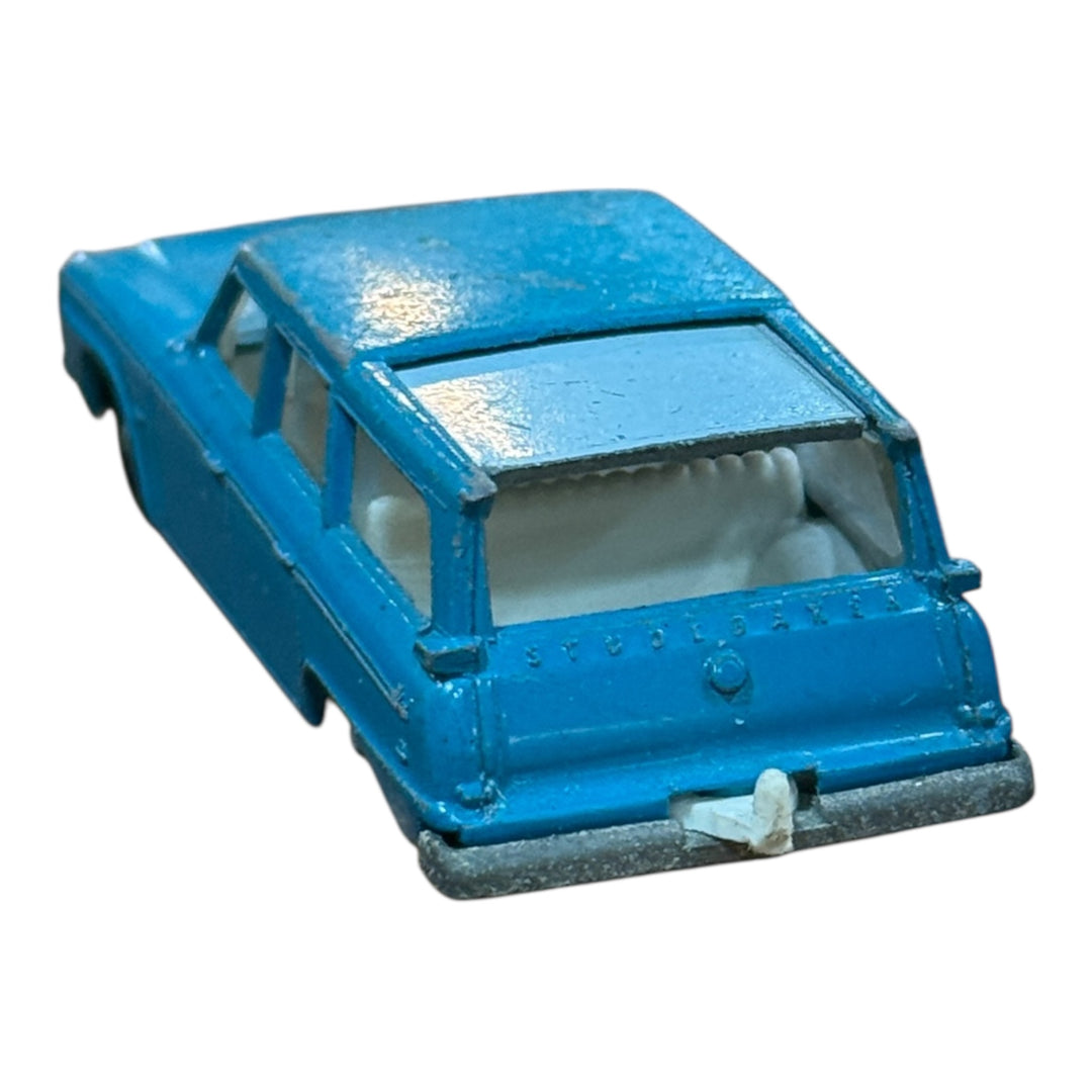 Matchbox Vintage #42 Studebaker Lark Wagonaire 1965 by Lesney in England