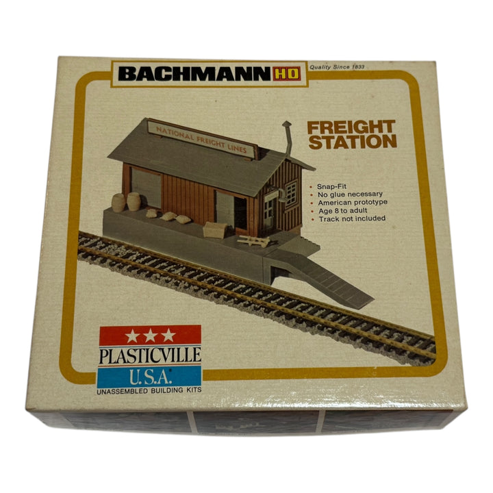 Trains - Vintage Bachmann Plasticville HO Scale 2610 Freight Station