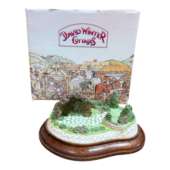 David Winter Cottages - At Rose Cottage