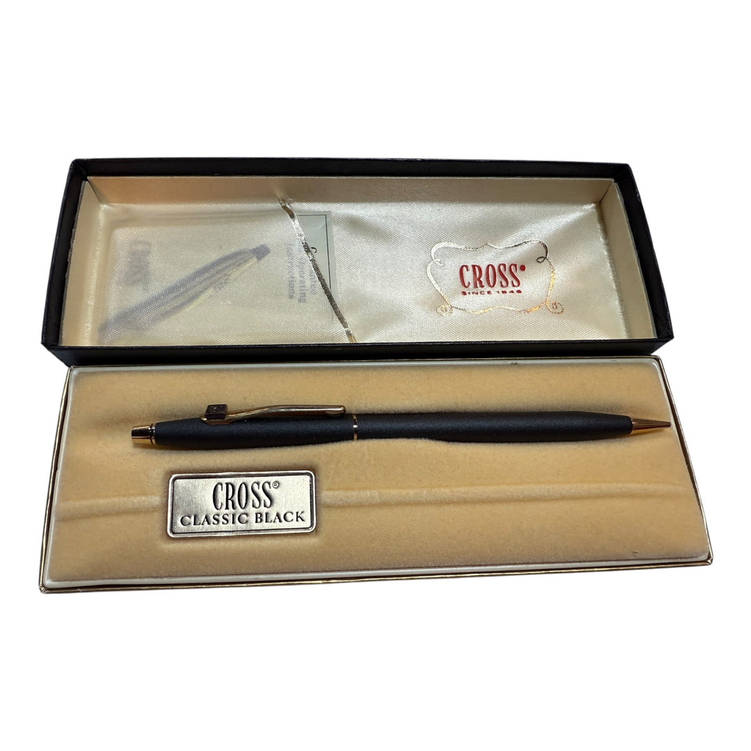 Cross Century Classic Matte Black & 23KT Gold Plated Pen / Made in USA
