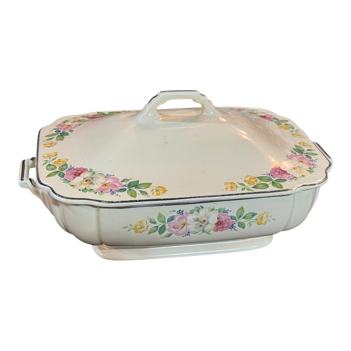 Homer Laughlin Esther Casserole