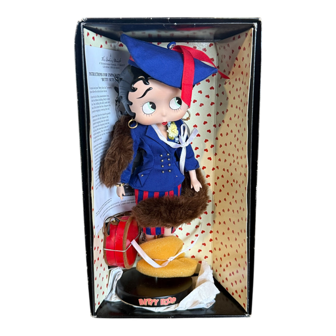 Dolls - Betty Boop Wardrobe Collection "Betty Set's Sail" Doll - Danbury Mint - W/Box