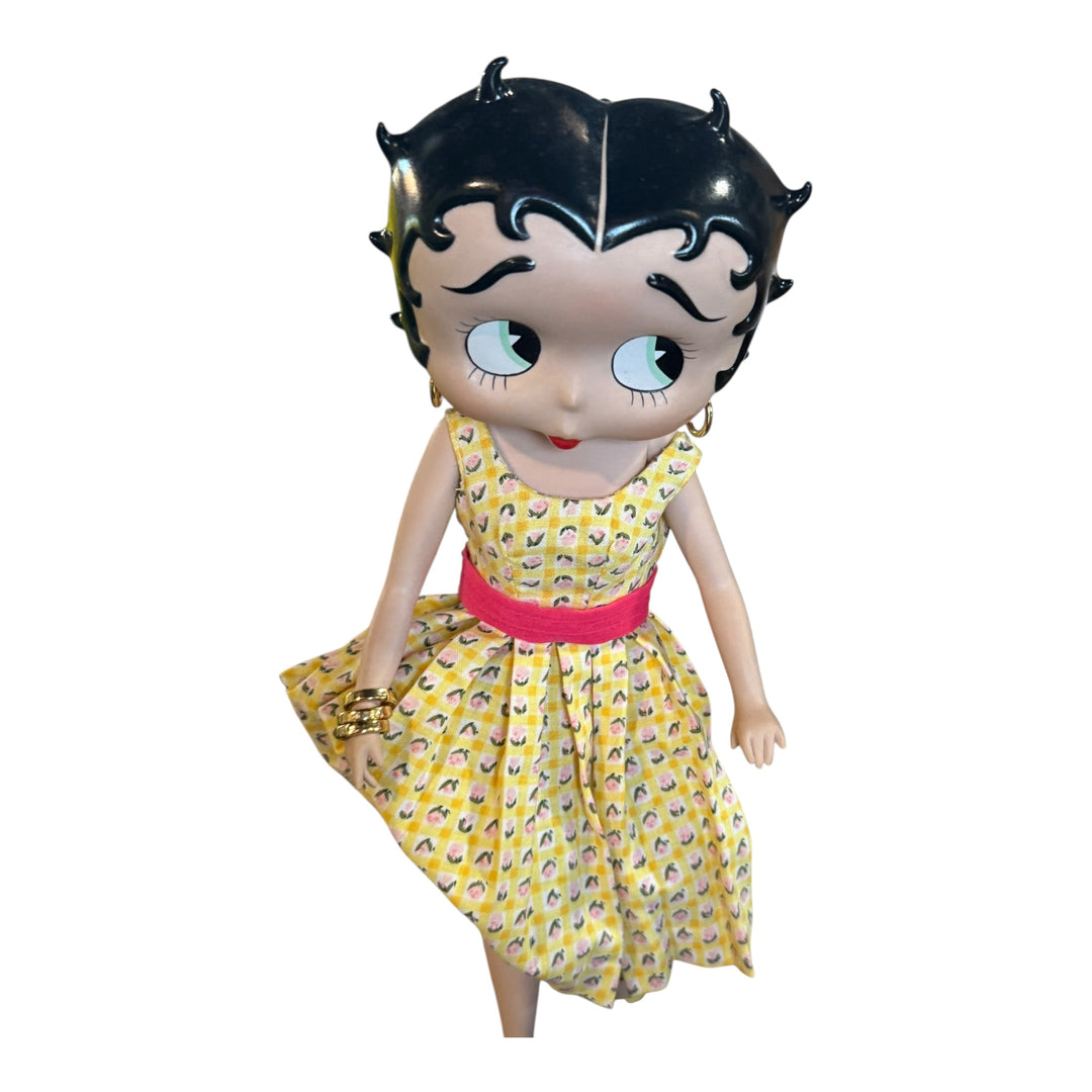 Dolls - Betty Boop Wardrobe Collection "Betty Set's Sail" Doll - Danbury Mint - W/Box & Additional Outfit