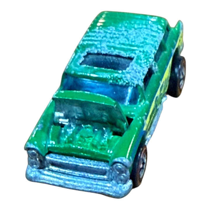 Hot Wheels Redline ALIVE 55 Green Enamel Open Hood Flying Colors