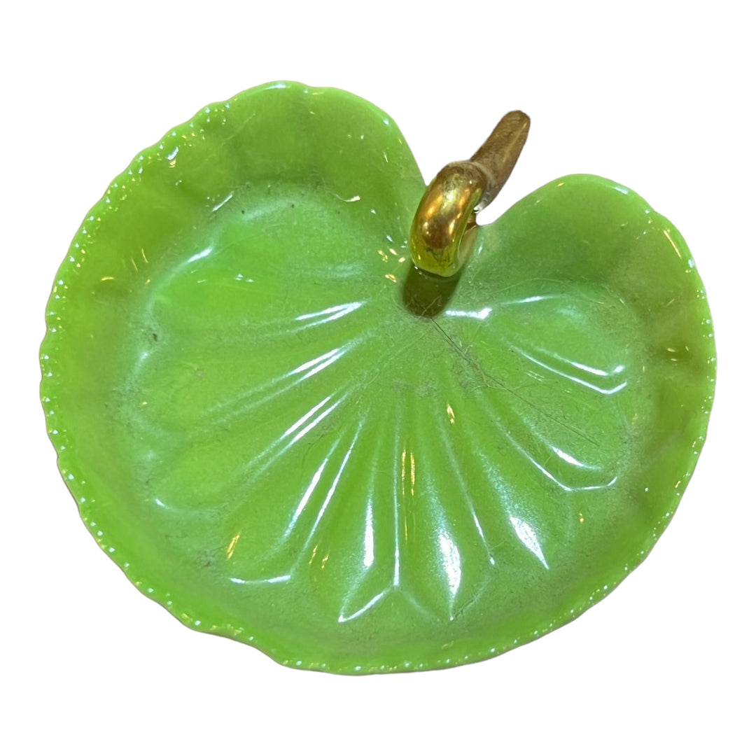 Herend Hungary - Lily Pad 3.25"