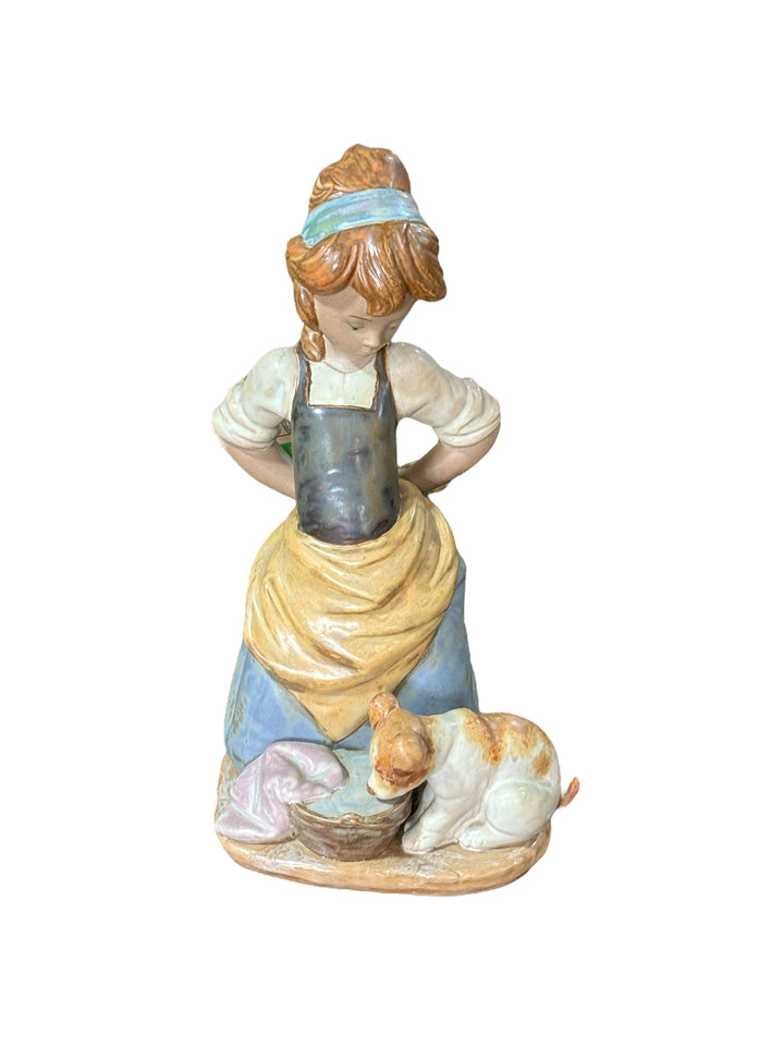 Lladro 2096 "Nosy Puppy" or "Kitchen Maid with Dog"