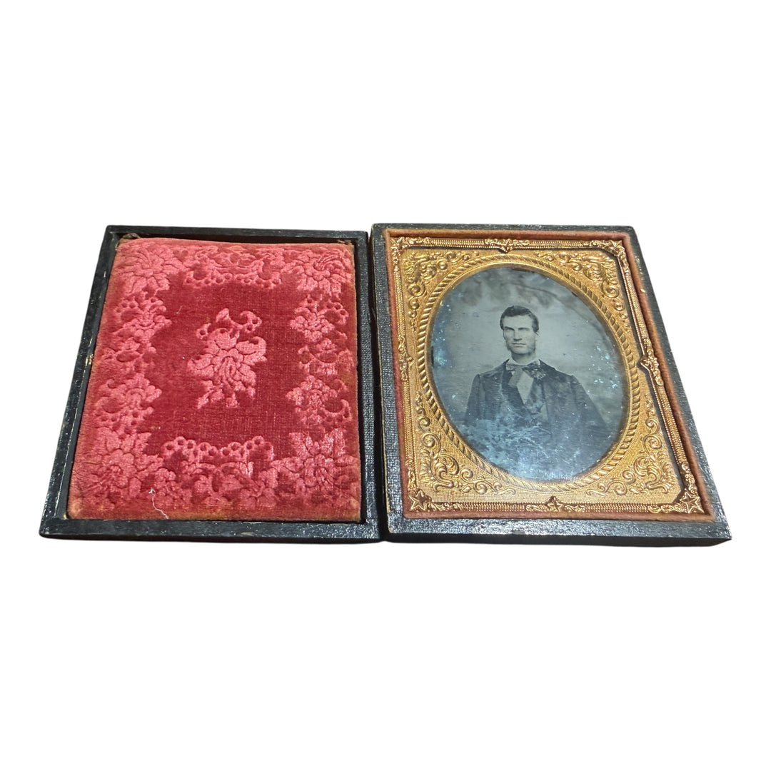 Antique Ambrotype / Tin Type Photograph