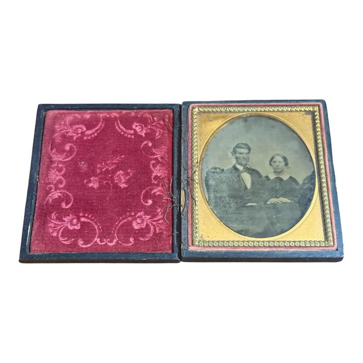 Antique Ambrotype / Tin Type Photograph Couple