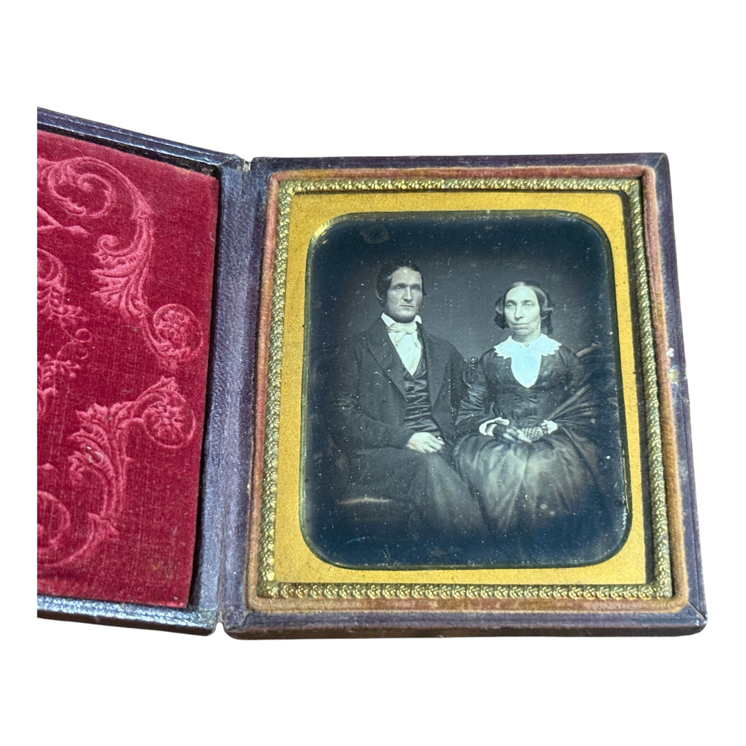 Antique Ambrotype / Tin Type Photograph Couple