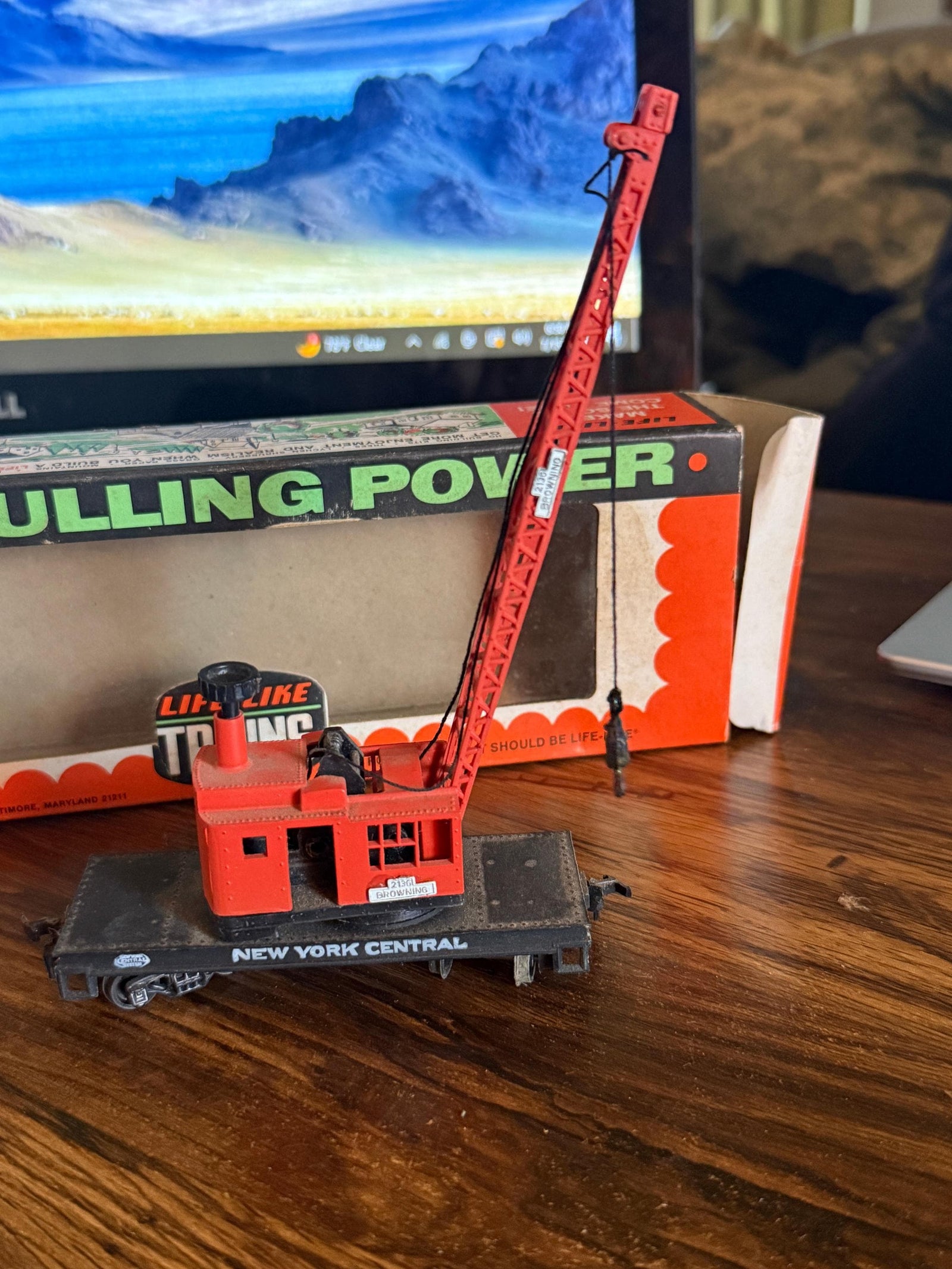 Trains - Ho Pulling Power Life Like Trains Crane