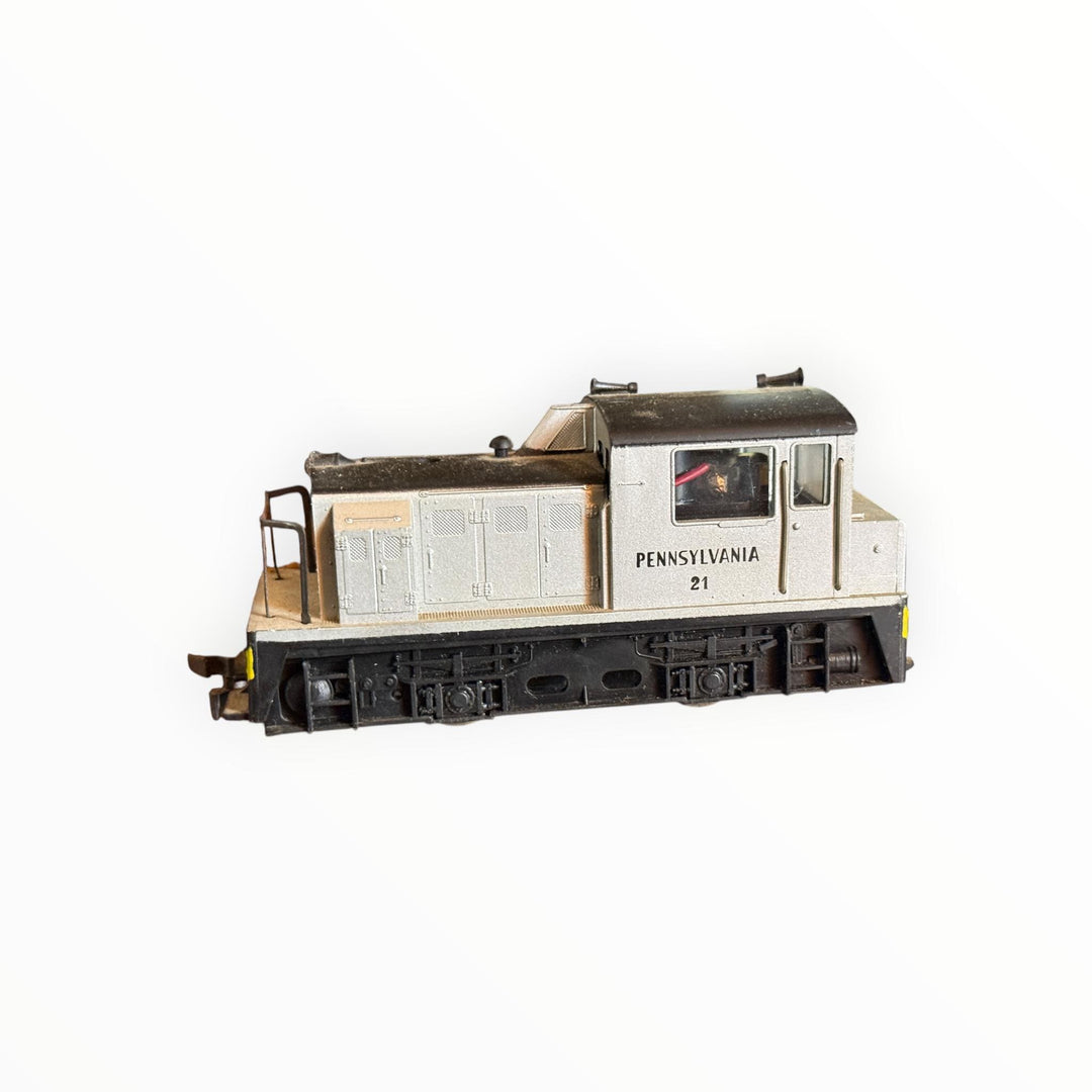 Trains - HO Scale Pennsylvania Railroad Yard Switcher Locomotive