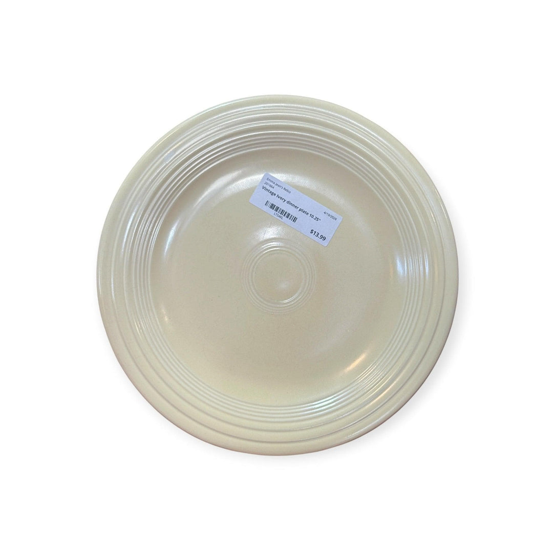 Vintage Fiesta - Vintage Ivory Dinner Plate 10.25&amp;quot;