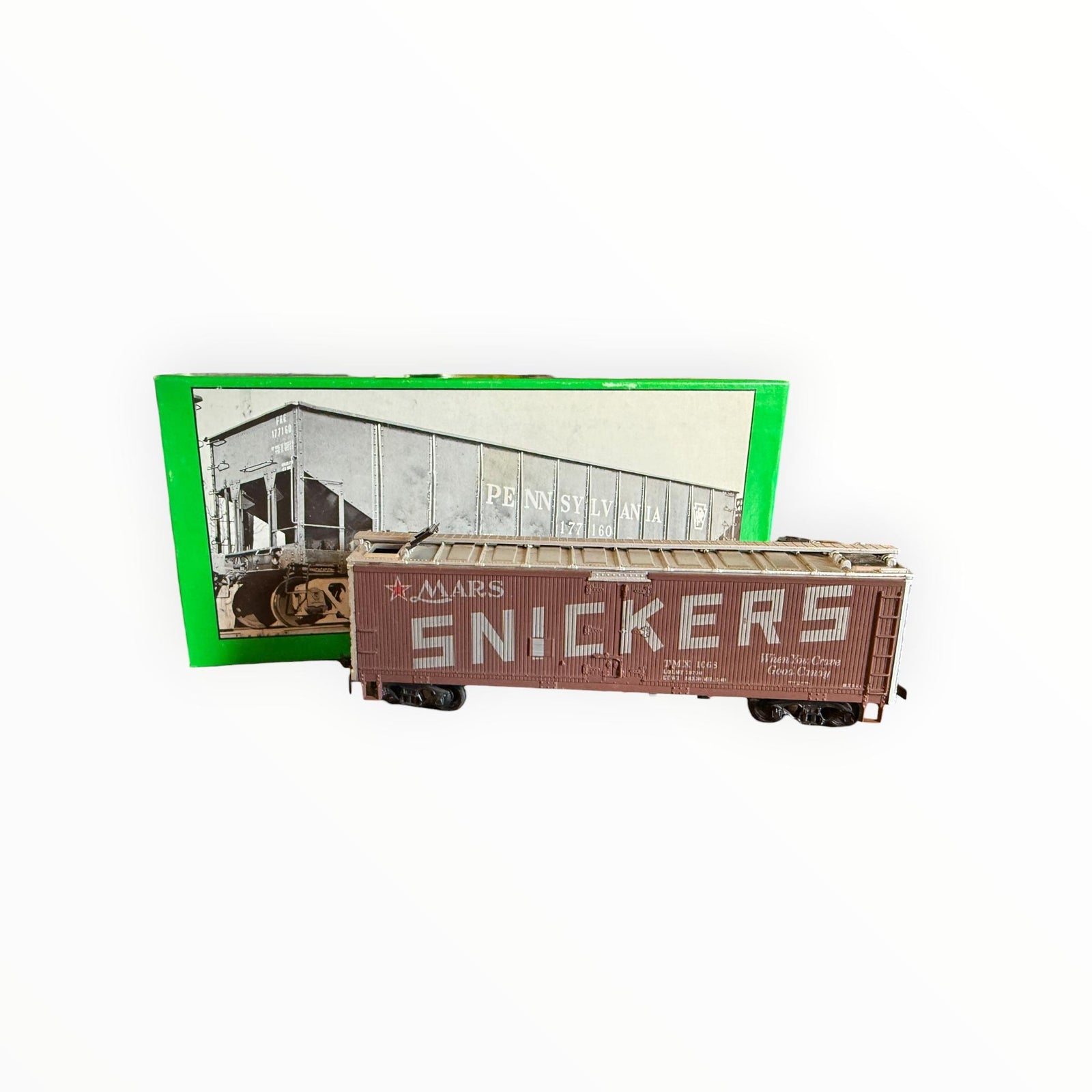 HO Scale Mars Snickers Box Car