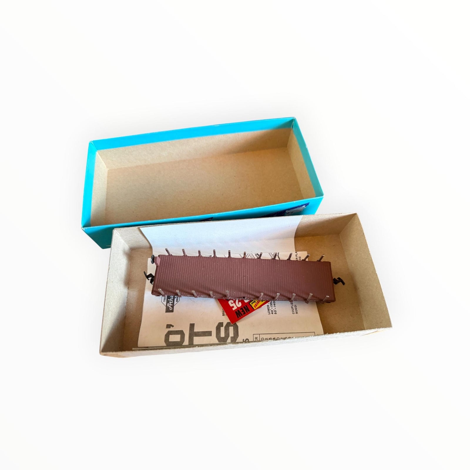 Athearn HO Scale 40 Ft Flat Car